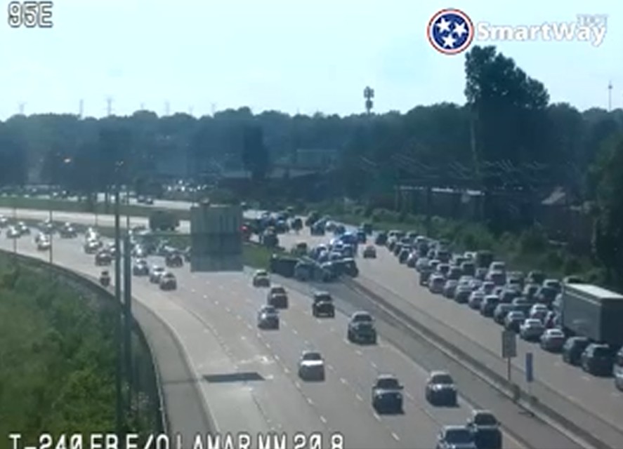 Shooting on I-240 near Lamar injures 2, blocks interstate