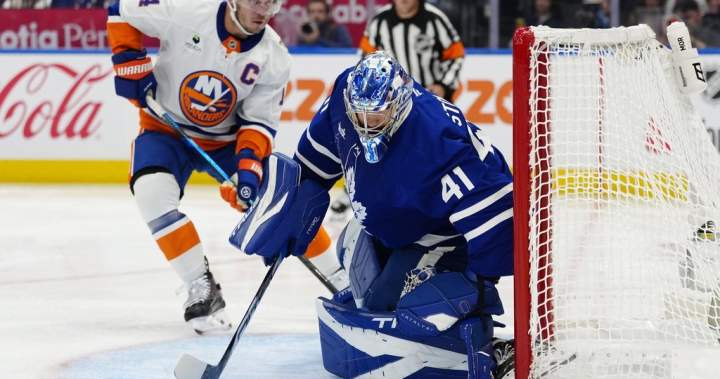 Cowan, Stolarz push Maple Leafs past Islanders 2-1